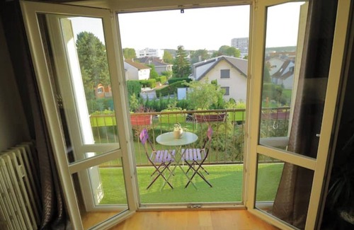 Vandoeuvre-les-Nancy Apartamento | Quiet, bright apartment near Nancy Thermal with balcony
