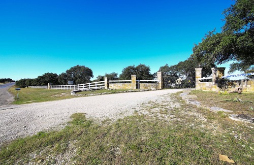 Kerrville Cabina | Cabaña tranquila en el campo, a 15 minutos de Fredericksburg, admite mascotas