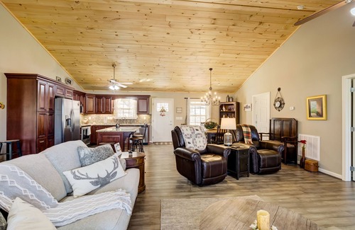 Blairsville Casa | Quiet Cabin Mountain Retreat UC STR #021754