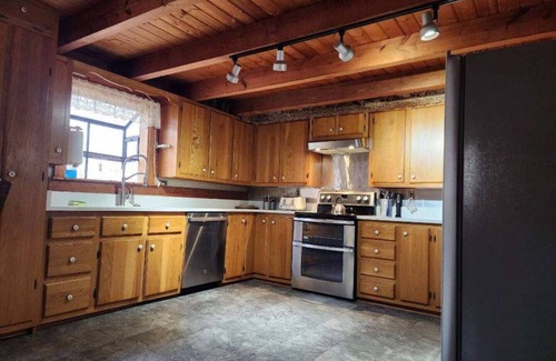 Barium Springs Cabina | Quiet Cabin Near Mooresville, NC