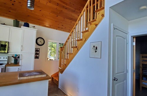 Cayamant Chalet De Esquí | Quiet chalet on a beautiful lake. Available all 4 seasons.