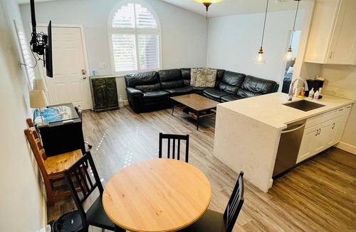 Rancho Santa Margarita Condominio | Quiet & Cozy place by Lake. Great for pets!