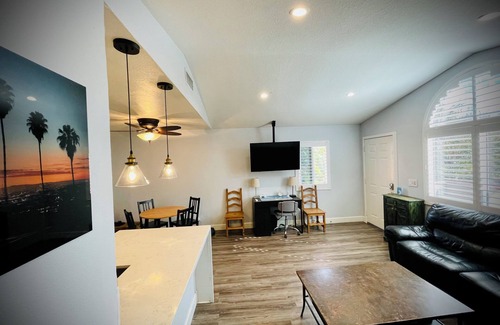 Rancho Santa Margarita Condominio | Quiet & Cozy place by Lake. Great for pets!