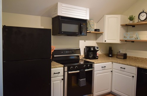 Ocean Pines Apartamento | Quiet coastal retreat, minutes from Ocean City, MD, full kitchen.