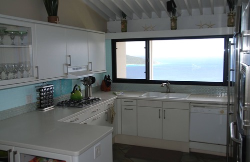 Rosendal Condominio | Cómodo condominio de 2 habitaciones con hermosas vistas panorámicas de Down Island