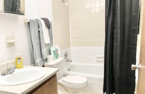 Fairborn Casa | Quiet+Comfy 2BR Near WSU & WPAFB