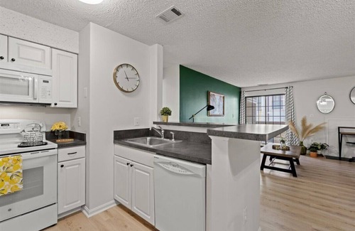 Franconia Condominio | Quiet Condo~Off Street Parking