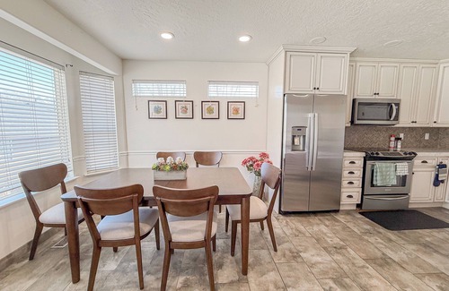 Taylorsville Casa | Quiet & Conveniently Located - 3 Bedrooms 2 Bathroom