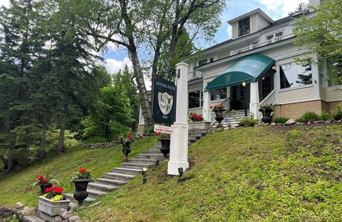 Lake Placid Cabaña | Quiet Cottage Steps Away From Main St. Lake Placid