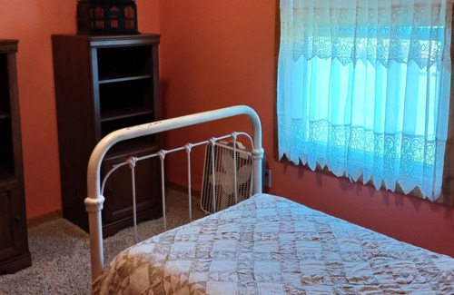 Akeley Casa | Quiet country location close to multiple lakes
