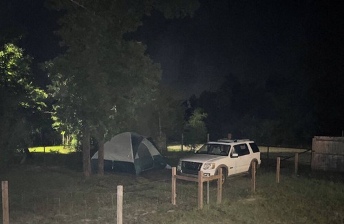 Youngstown Alquiler De RV | Quiet County RV Lot private entrance & Fenced