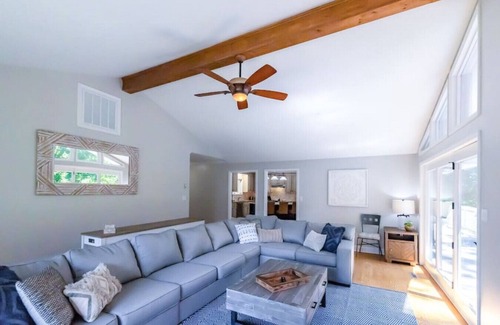 Westport Cabaña | Quiet Cove +Lagoon Pool+ Private Dock + Boat Rental