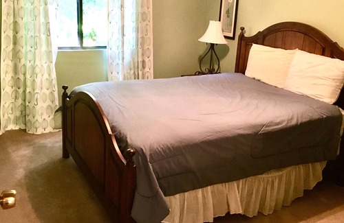 Livingston Casa | Quiet Cove Retreat