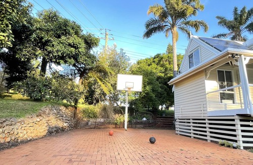 North Tamborine Casa | Quiet, cozy and calm 3 bedroom house.