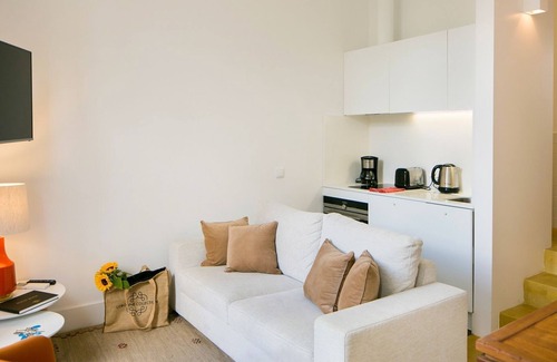 Santa Engracia Apartamento | Quiet & Cozy Apartment w/ Garden by LovelyStay
