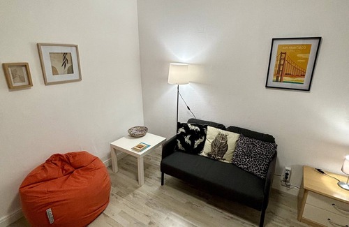 Langenfeld Apartamento | Quiet & cozy double room + single bed in top location