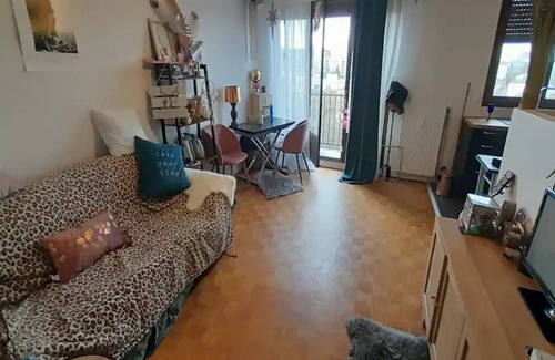 Bagnolet Apartamento | Quiet, cozy nest opposite a park, close to public transport...