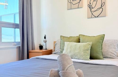 Glen Abbey Apartamento | Quiet & Cozy Oasis in the Heart of Oakville Uptown