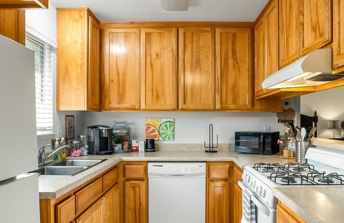 Chico Casa | Quiet & Cozy Private Home Perfect for Relaxation