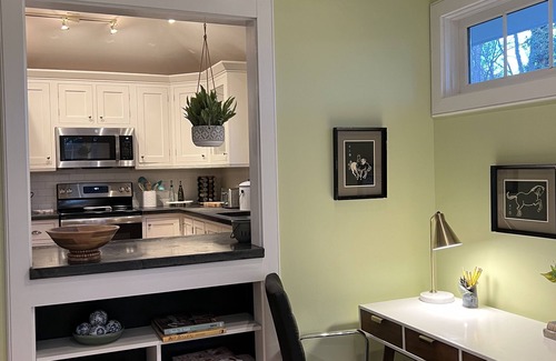 Pittsboro Casa | Quiet, elegant cottage just steps from downtown Pittsboro—minutes to Jordan Lake