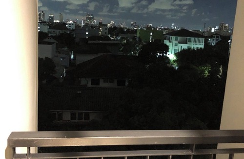 Rama 9 Apartamento | Quiet environment in local area of Bangkok