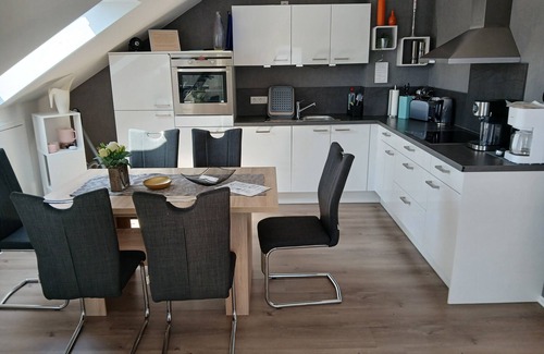 Waldfenster Apartamento | Quiet, family-friendly vacation apartment with balcony in the Rhön