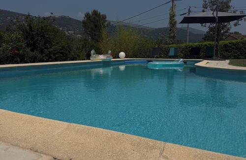 Peymeinade Casa | Quiet family home with swimming pool 20 minutes from Cannes.