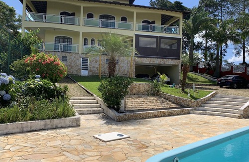 Pinhalzinho Cabaña | Quiet farm near the water circuit