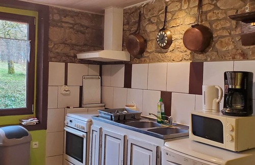 Noues de Sienne Casa | Quiet gîte on the edge of a forest, ideal for families with pets except cats.
