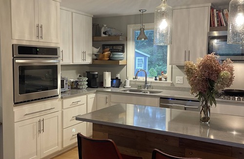Cumberland Center Casa | Quiet home away from home; Cumberland Center retreat!
