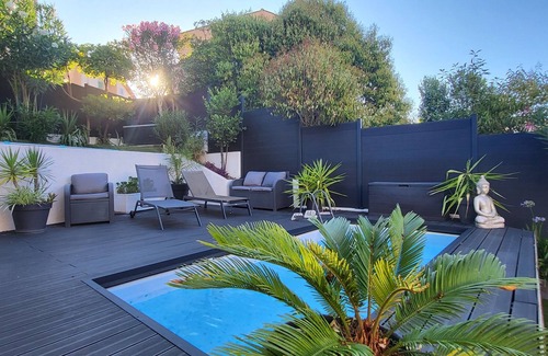 La Bouverie Casa | Quiet house with pool, close to beaches and shops.