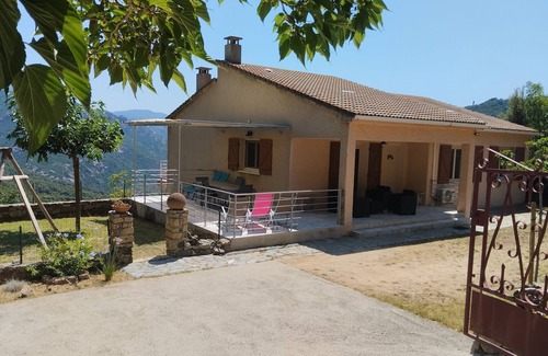 Ocana Casa | Quiet house in a typical village