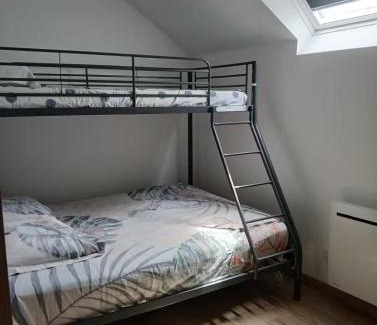 Quincy-Voisins Apartamento | Quiet house near Disneyland