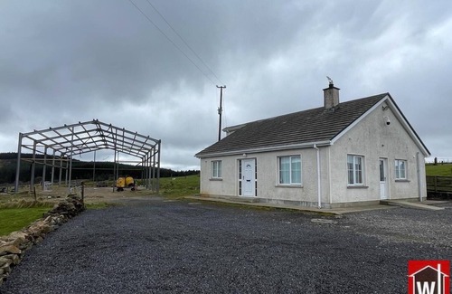 Castlederg Casa | Quiet house near forestry and Lough Derg
