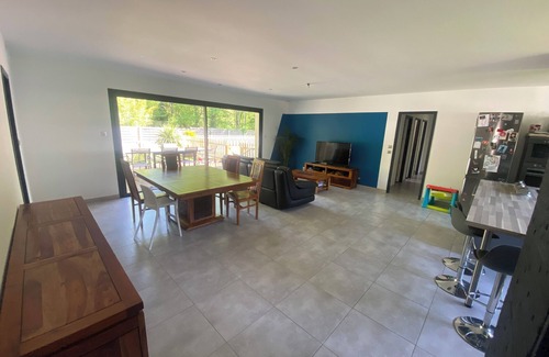 Le Pian-Medoc Casa | Quiet house with pool at the entrance to the Médoc, between the ocean and Bordeaux