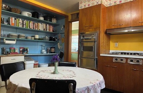 Miller Beach Apartamento | Quiet Indiana Dunes retreat near hiking and beach