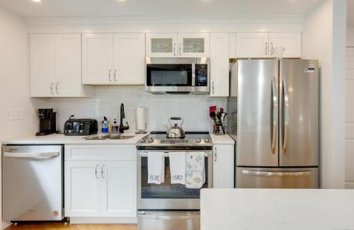 Kingston Apartamento | Quiet Kingston Getaway - 3 Mi to Beaches!