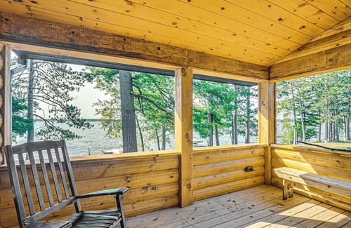Conover Cabina | Quiet Lakefront Conover Cabin Near ATV Trails