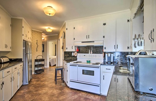 Chapin Casa | Quiet Lakefront Retreat w/ Boat Ramp & 2 Docks