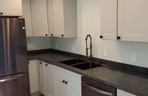 Dunkirk Cabaña | Quiet lakeview deluxe cottage borders bird santuary 250 feet from the beach.