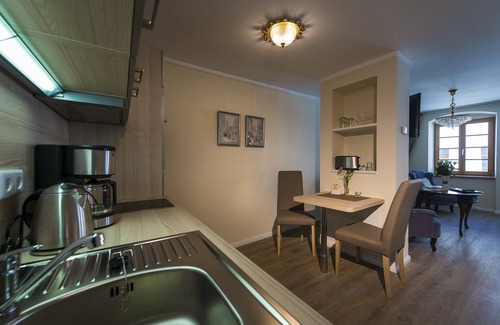 Nikolaivorstadt Apartamento | Vida tranquila en el corazón de Görlitz en un estilo elegante