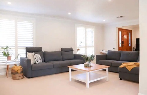 Bowral Casa | Quiet Location That's Family & Group Friendly