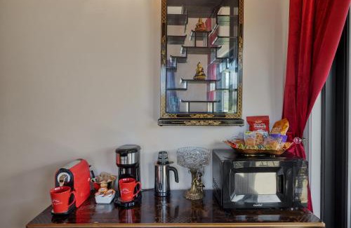 Julian Hotel | Quiet Mind Mountain Lodge, Retreat & Spa