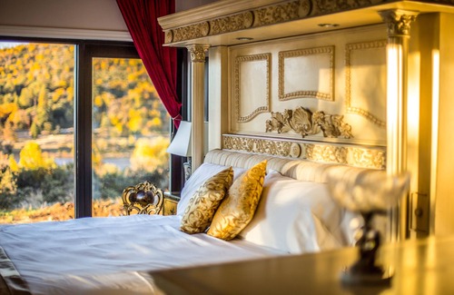 Julian Cabina | Quiet Mind Mountain Lodge, Retreat and Spa