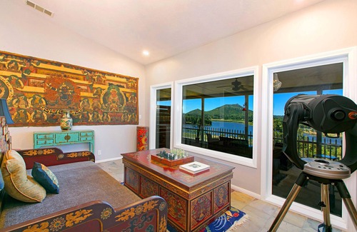Julian Cabina | Quiet Mind Mountain Lodge, Retreat and Spa