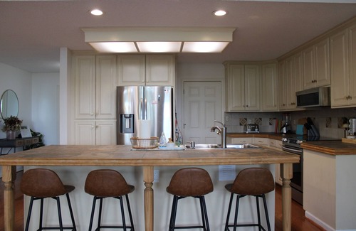 Jones Mills Casa | Quiet Mountain 3/2 Home with Spectacular Views. Additional bedroom for extra.