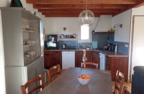 Poubeau Chalet De Esquí | Quiet mountain house with fireplace