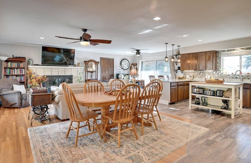 Mountain Green Casa | Quiet Mountainside home with amazing views just 15 minutes from skiing and town!