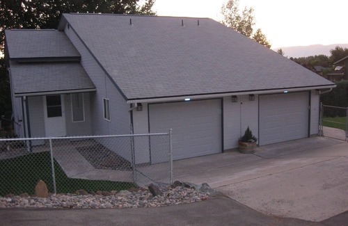 Gleed Casa | Quiet neighborhood near golf course
