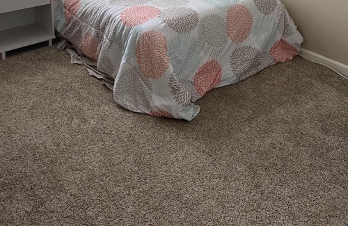 Fort Wayne Condominio | Quiet north side getaway